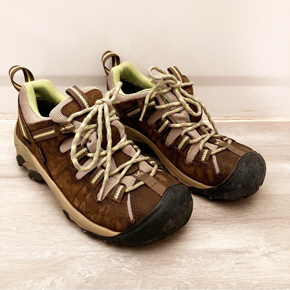 ***Final price! Keen hiking shoes size 7